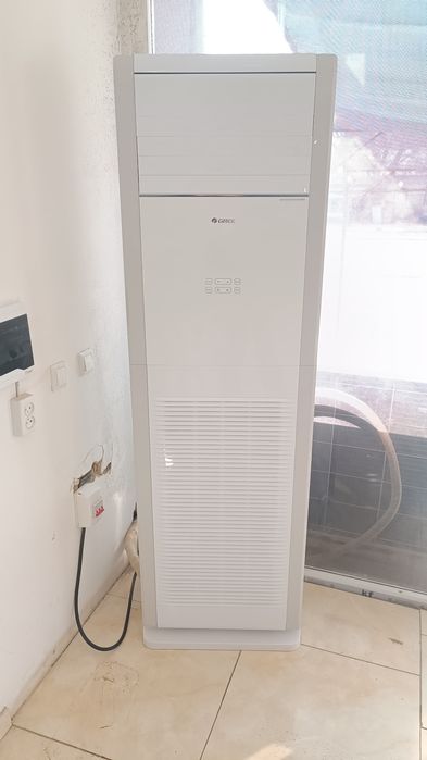 Konditsioner Gree invektor 48