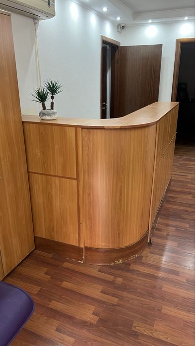 Барная стойка ресепшн самовывоз
