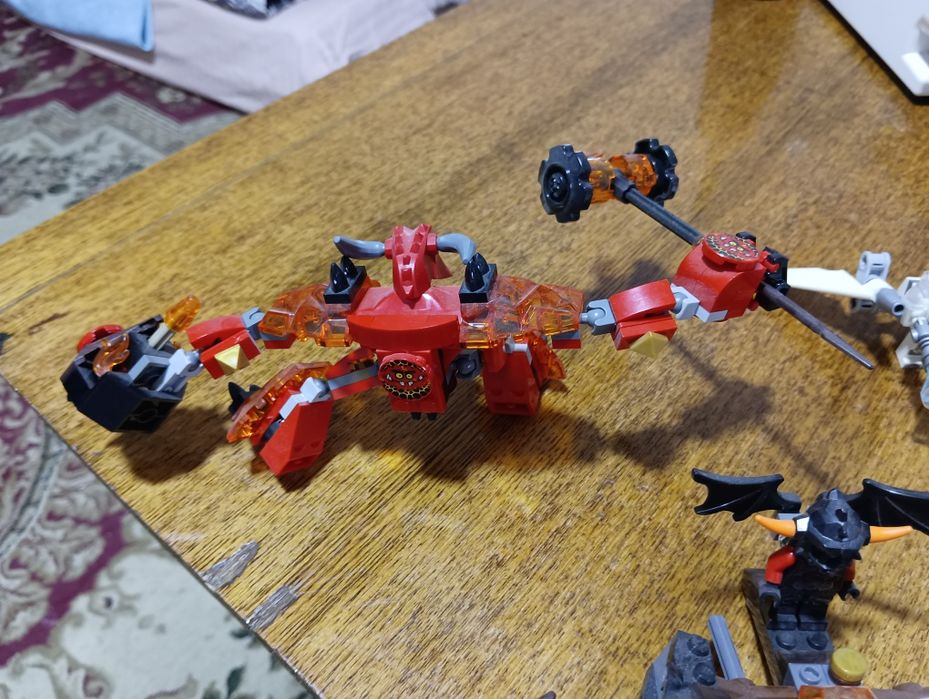 Продам фирменные Лего оригинал