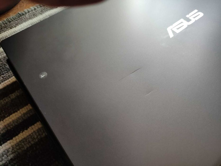 Лаптоп 15.6" ASUS X515KA, 8GB DDR4, 256 M.2 NVMe SSD, FullHD IPS Panel