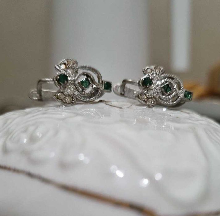 Изысканные серебряные серьги 925 пробы