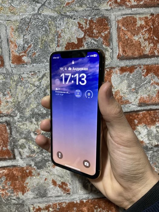 iPhone Xs garantiyasi bilan beriladi