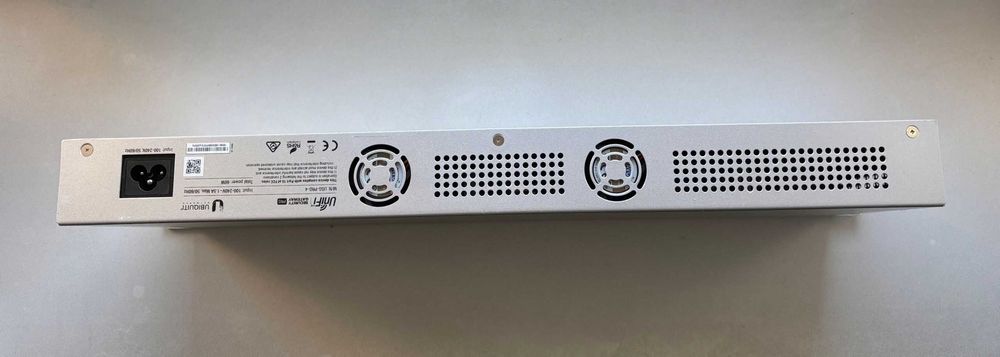Router Ubiquiti Unifi Security Gateway USG-Pro 4