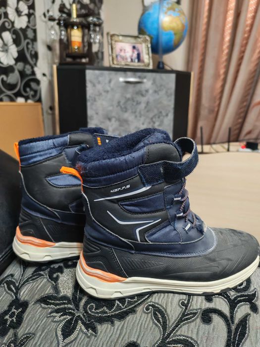 Зимни боти за момче