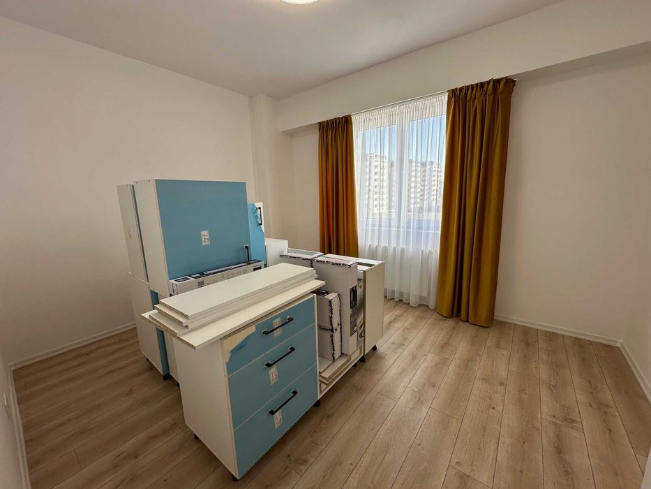 Apartament 2 camere - decomandat - et.3 - la cheie - Mihai Viteazu