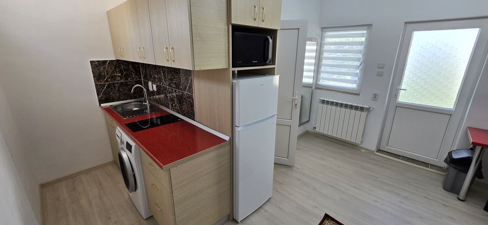 La 5 minute de stația de metrou Eroii Revolutiei