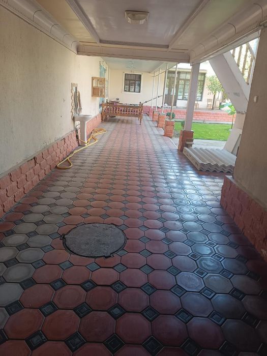 Ховли сотилади 4,5 сотих Янгиобод Охангорон шоссе