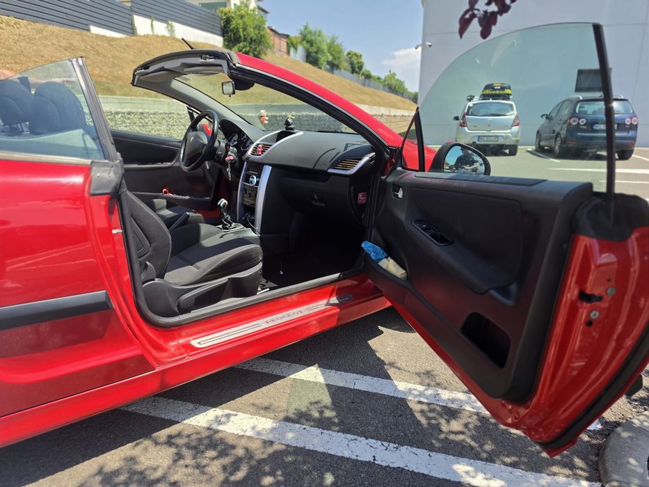 Peugeot 207cc / 2008