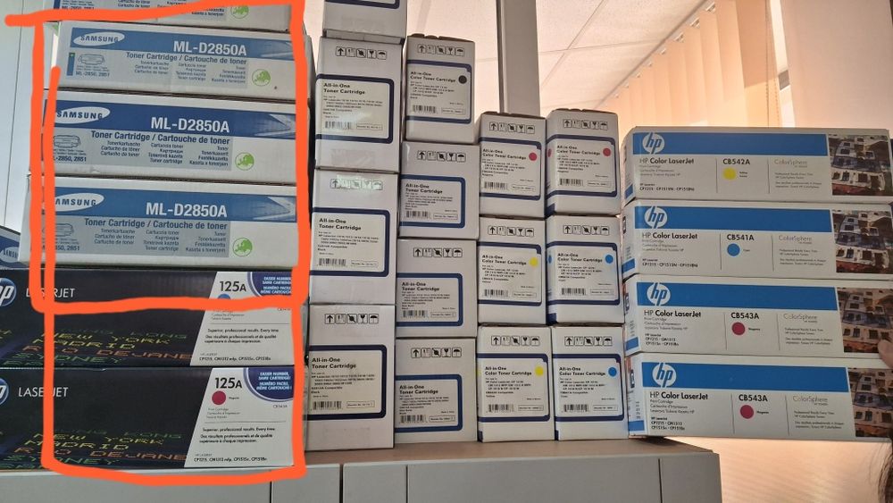 Tonere noi și cilindri