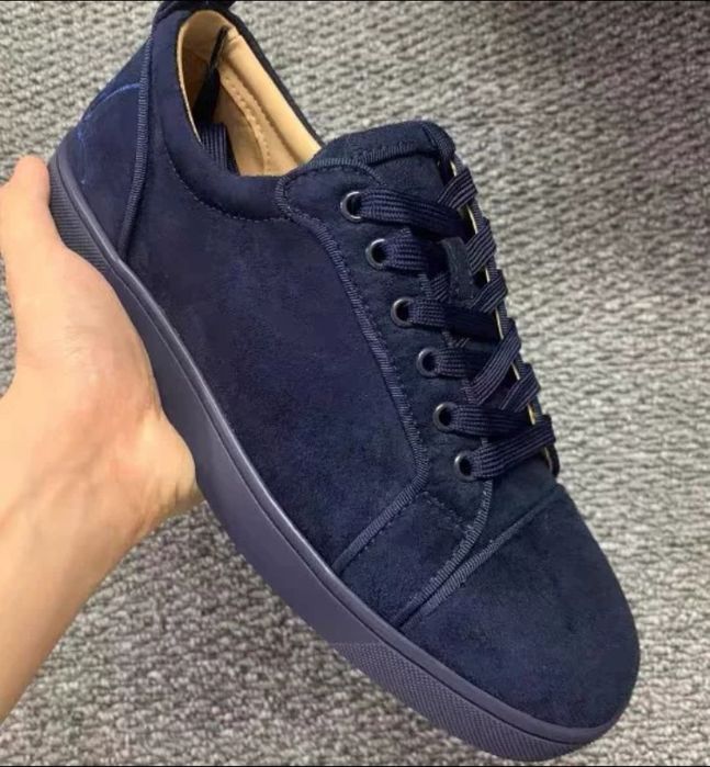 Louboutin ,Razmer:39-43.Ranglari:qora va kuk
