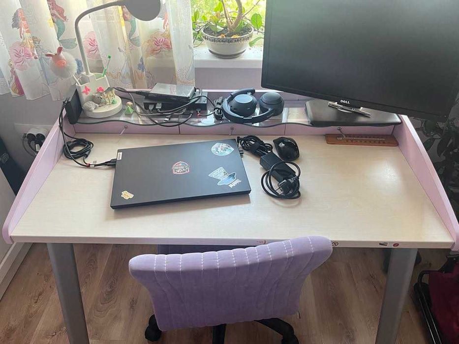 Мебели за детска стая - момиче