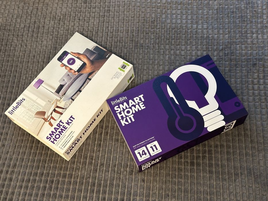 Jucarie littleBits Smart Home Kit (14 bits + 11 accesorii)
