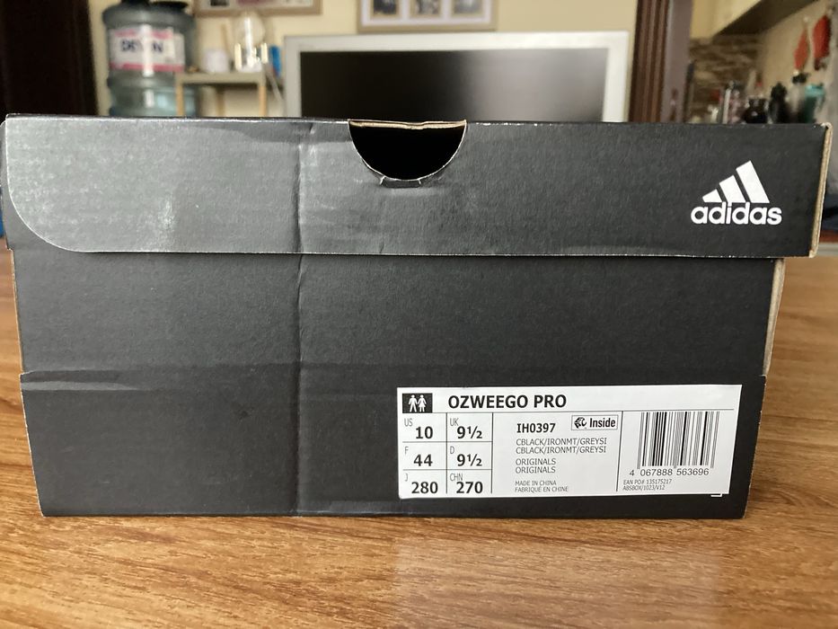 Оригинални унисекс маратонки Adidas Ozweego Pro