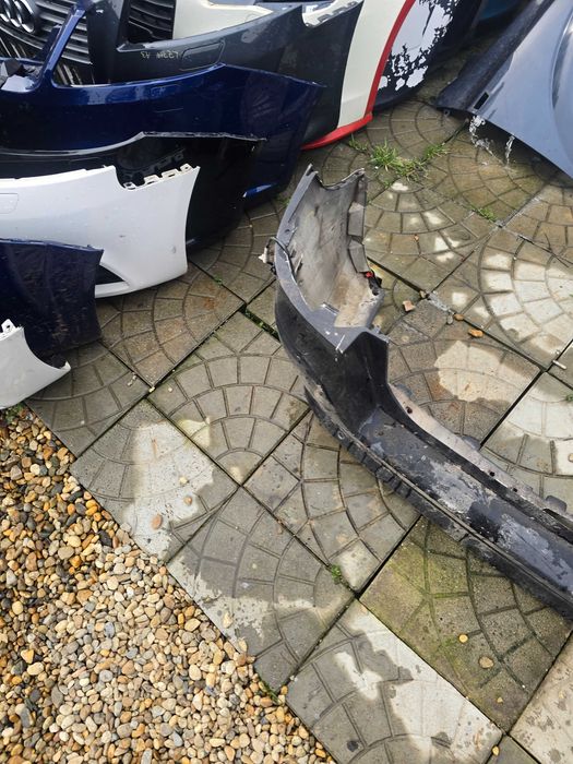Bara/Spoilar spate Opel Zafira B cu opc line.