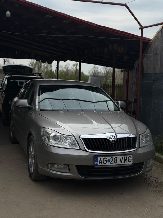 SKODA Octavia 2011 — imagine 2