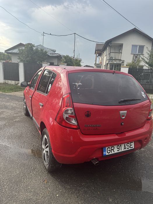 Dacia sandero 2011