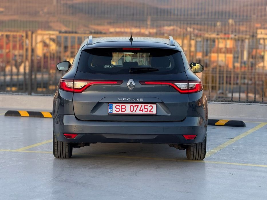 RENAULT Megane 2018 — imagine 10