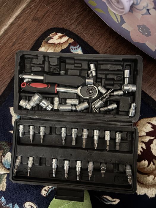 Продам набор торцевых головок