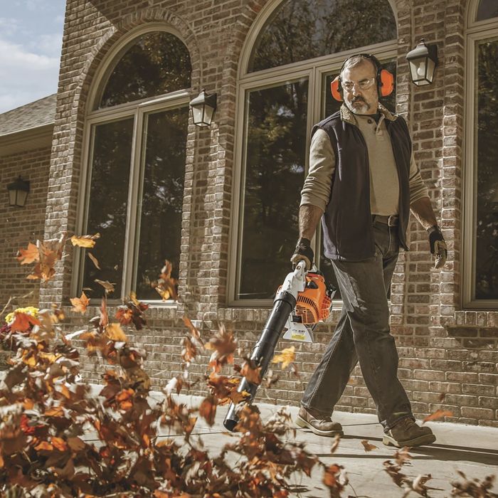 Бензиновая воздуходувка STIHL BG 56