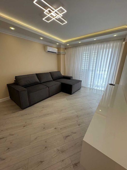 Дава се под наем Двустаен апартамент в София, Мусагеница - 64 кв.м за 375 € - Снимка #1