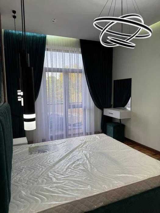 ‼️ Yakkasaroy Sho'tarustaveli Yujniy vokzal ‼️ 2xona/6/12  52m2;