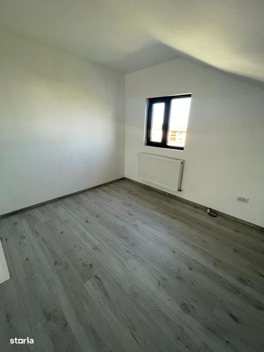 Duplex 4 camere + mansardă | 3 băi | Curte amenajată | Gata de mutat