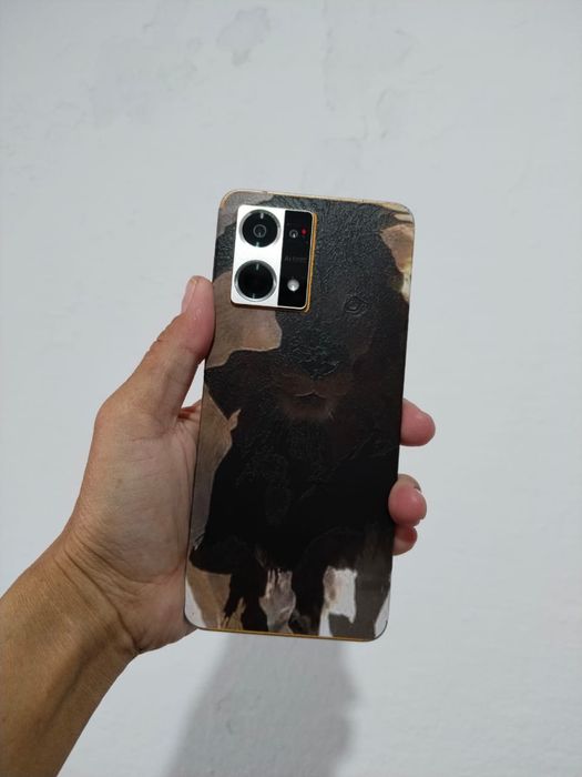 Оппо рено7/128 телефон