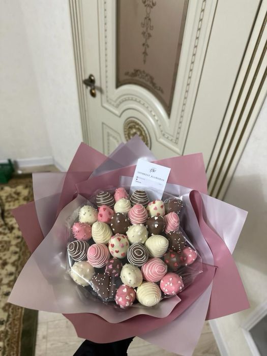 Букет из клубники в шоколаде недорого свежая клубника АКЦИЯ 10%