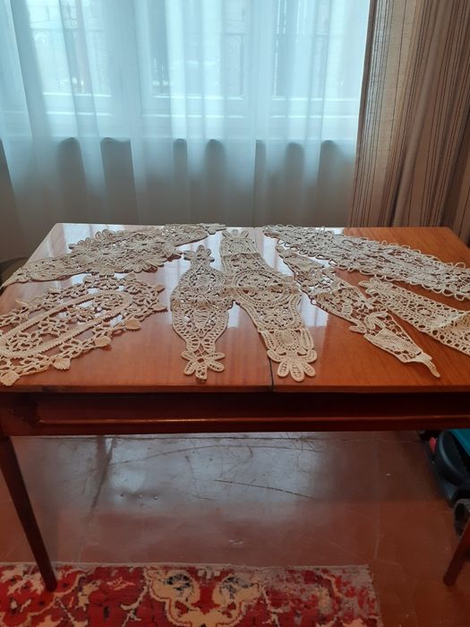 Vând fețe de masă din macrame