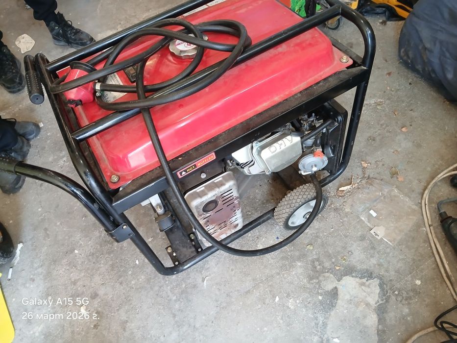 Агрегат на газ бензин 9.5 киловата