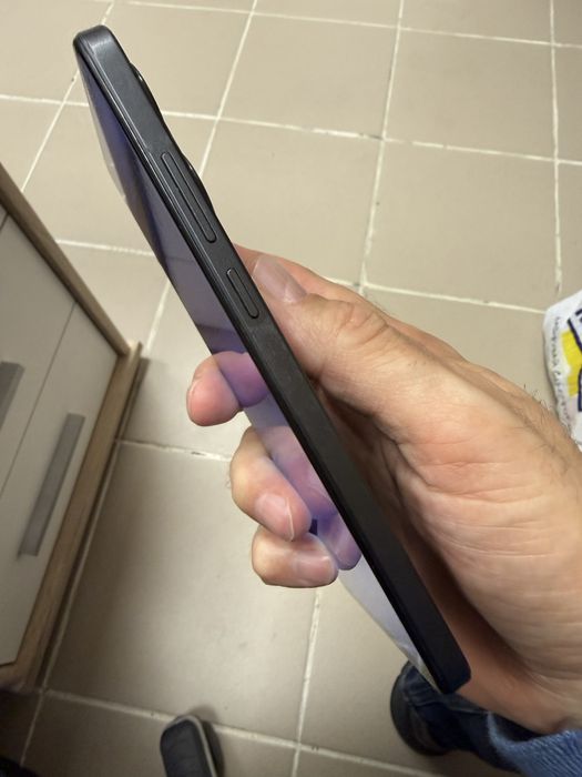 Oppo A78 8+4/256gb - отличен