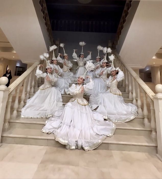 Танцевальные костюмы