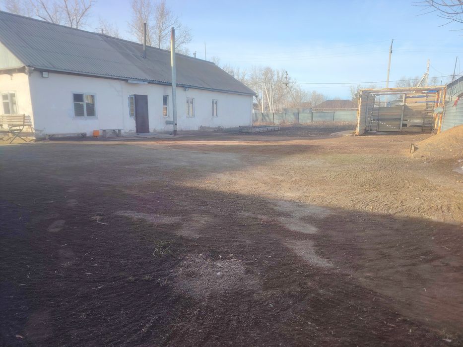 Продам дом с участком рядом с Астаной