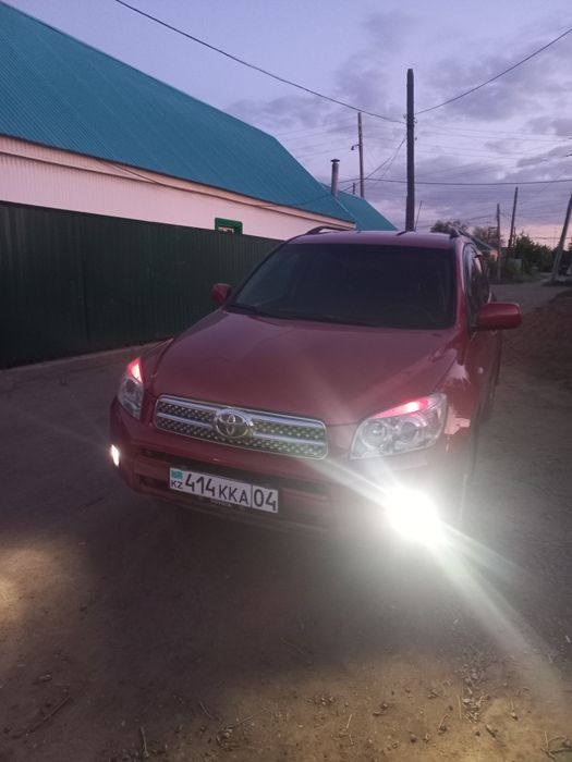 Тойота Рав4 2006г.Газ-бензин