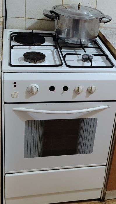 Газовая плита б/у