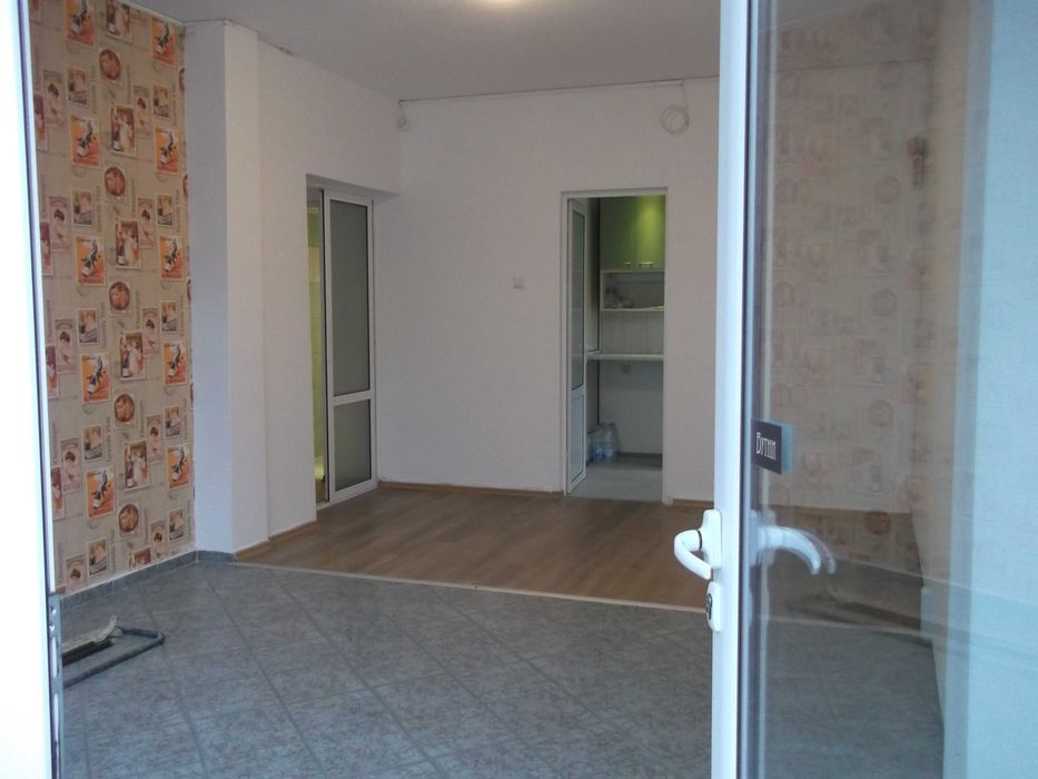 Дава се под наем Двустаен апартамент в Варна, Завод Дружба - 56 кв.м за 615 € - Снимка #4