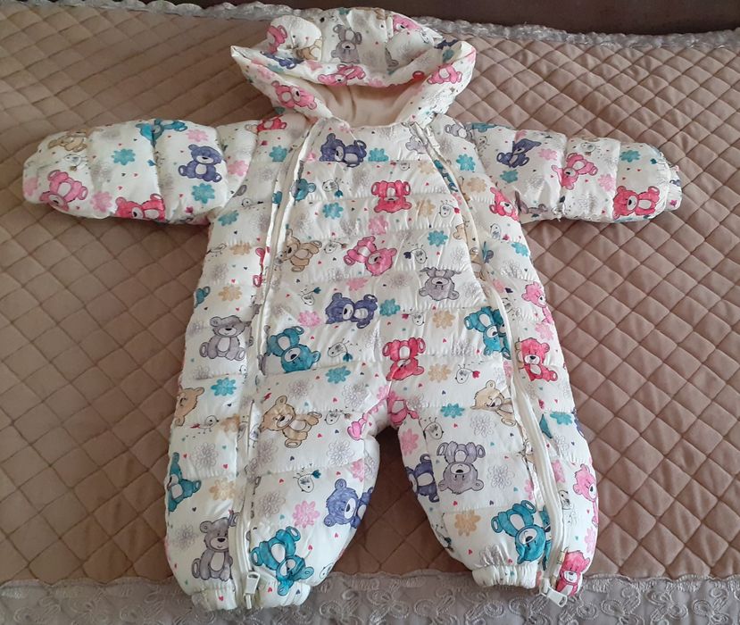 Продам детский Комбенизон размер 74-80размер