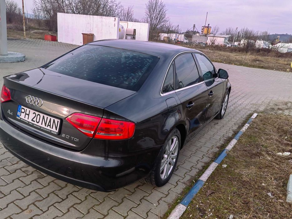 Vand Audi A4 B8 2008, facelift  2012 , 5300 euro cu tva / deductibil