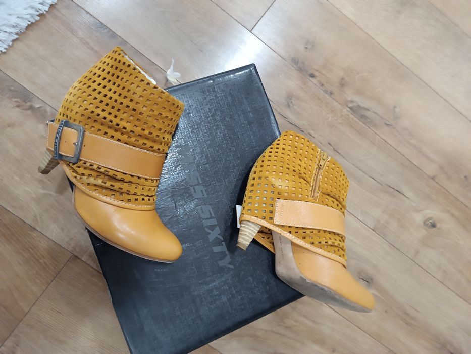 Дамски Боти в отлично състояние