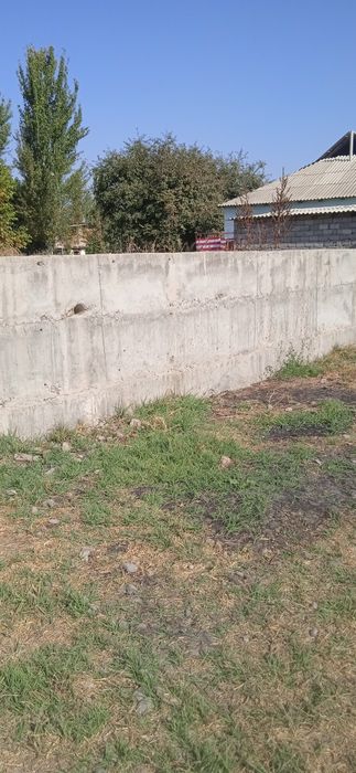 Quyi Chirchiq Uy sotiladi