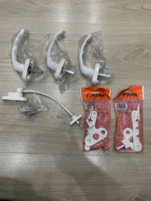 Ручки для пластиковых окон (металлические), детский замок