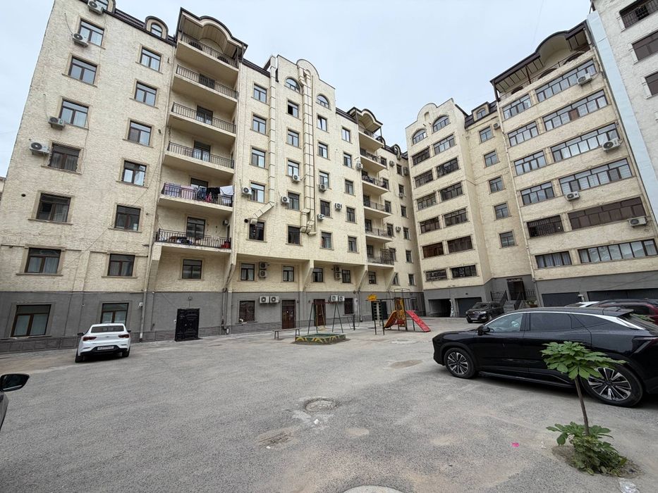 2х комнатная квартира на 1 этаже 51кв/м. в Самарканде
