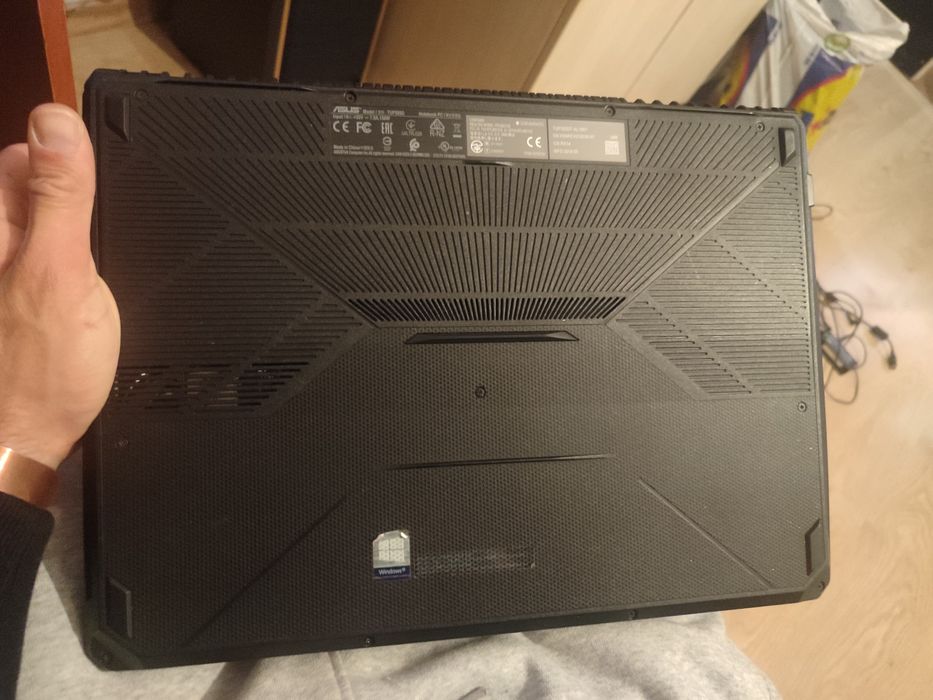 Лаптоп Tuff 505 gaming