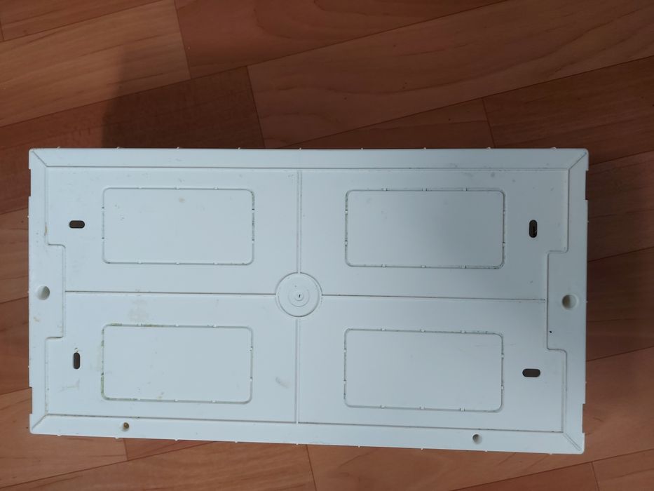 Щит распределительный 18 модулей