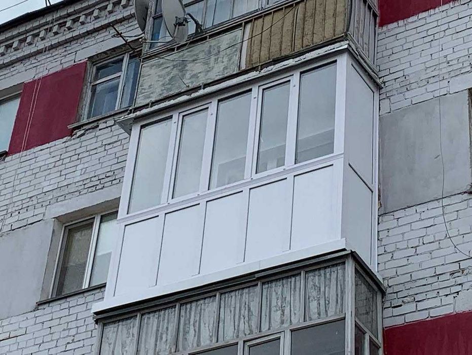 Ремонт балкона, утепление, обшивка. Остекление балкона.Балкон под ключ