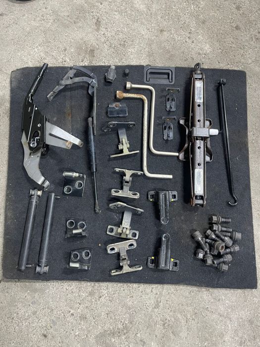 Запчасти BMW E53,E70