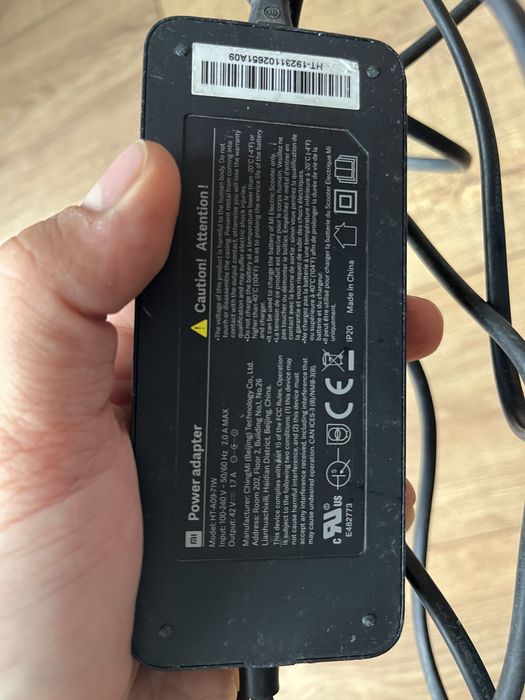 incarcator original ninebot xiaomi 36v