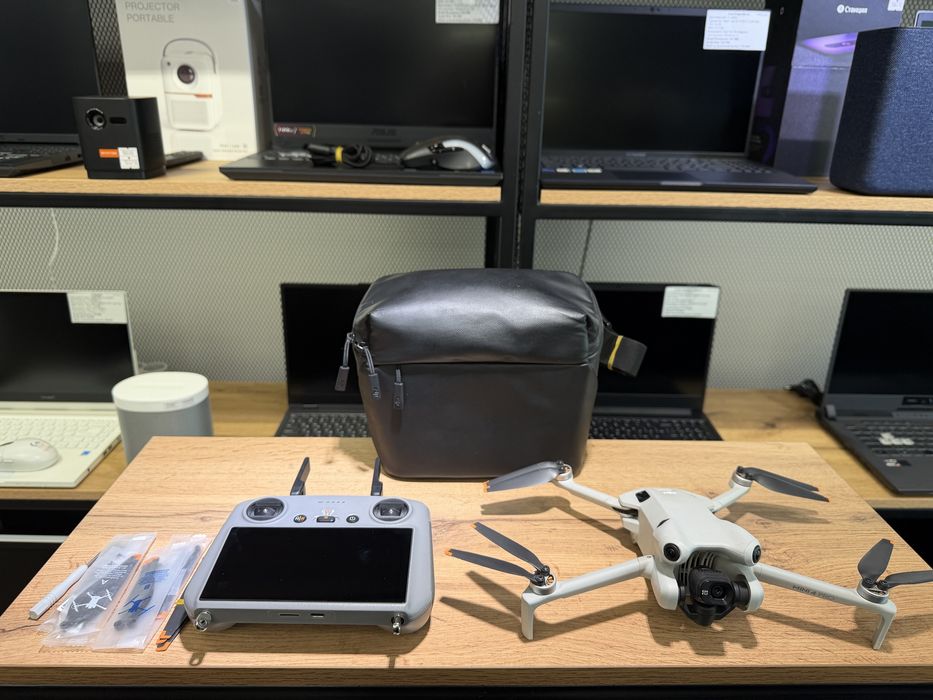 Дрон DJI Mini 4 Pro, сумка, пульт с экраном, 1 батарея, 1711/А10
