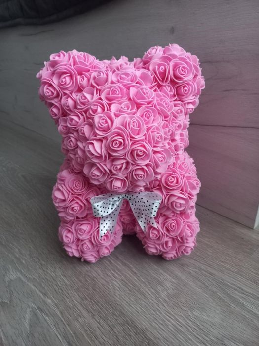 Продавам мечеот рози