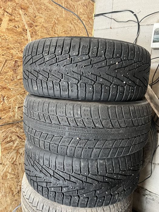 Продам резину б/у 255/50/19